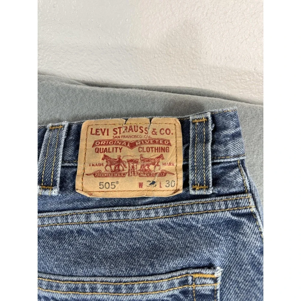 Levi's‎ 505 Jeans Mens 38x30 Medium Wash Blue Regular Straight Distressed Denim